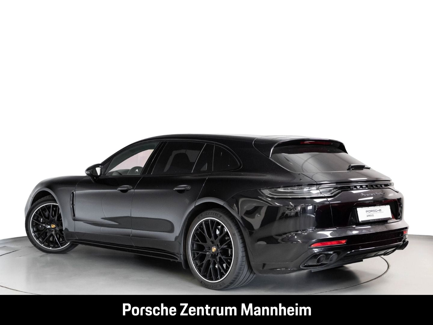Porsche Panamera Turbo S Sport Turismo SportDesign 18-We