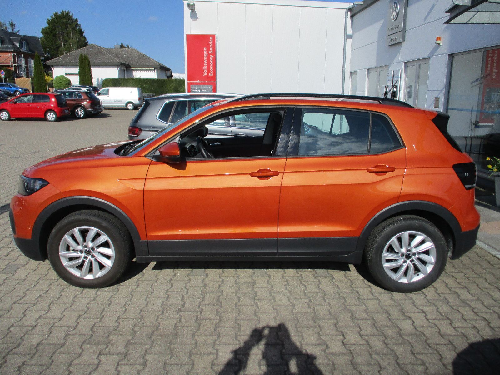 Volkswagen T-Cross Life - Samsaru's Car Outlet