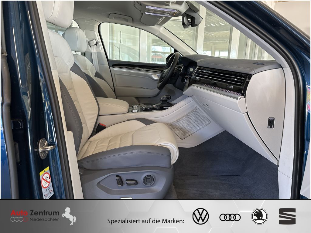 Volkswagen Touareg 3.0 V6 TDI Elegance - Samsaru's Car Outlet