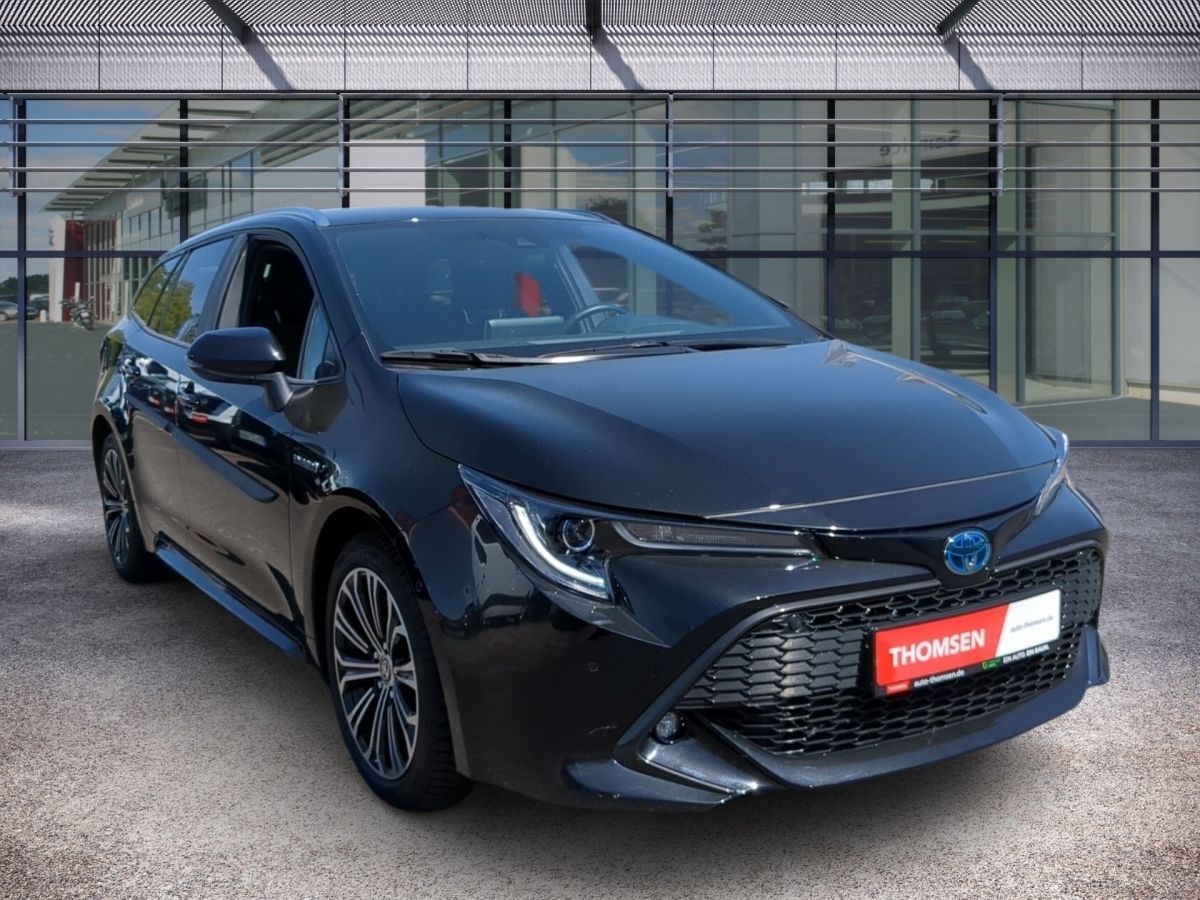 Toyota Corolla Touring Sports 2.0 Team - Samsaru's Car Outlet