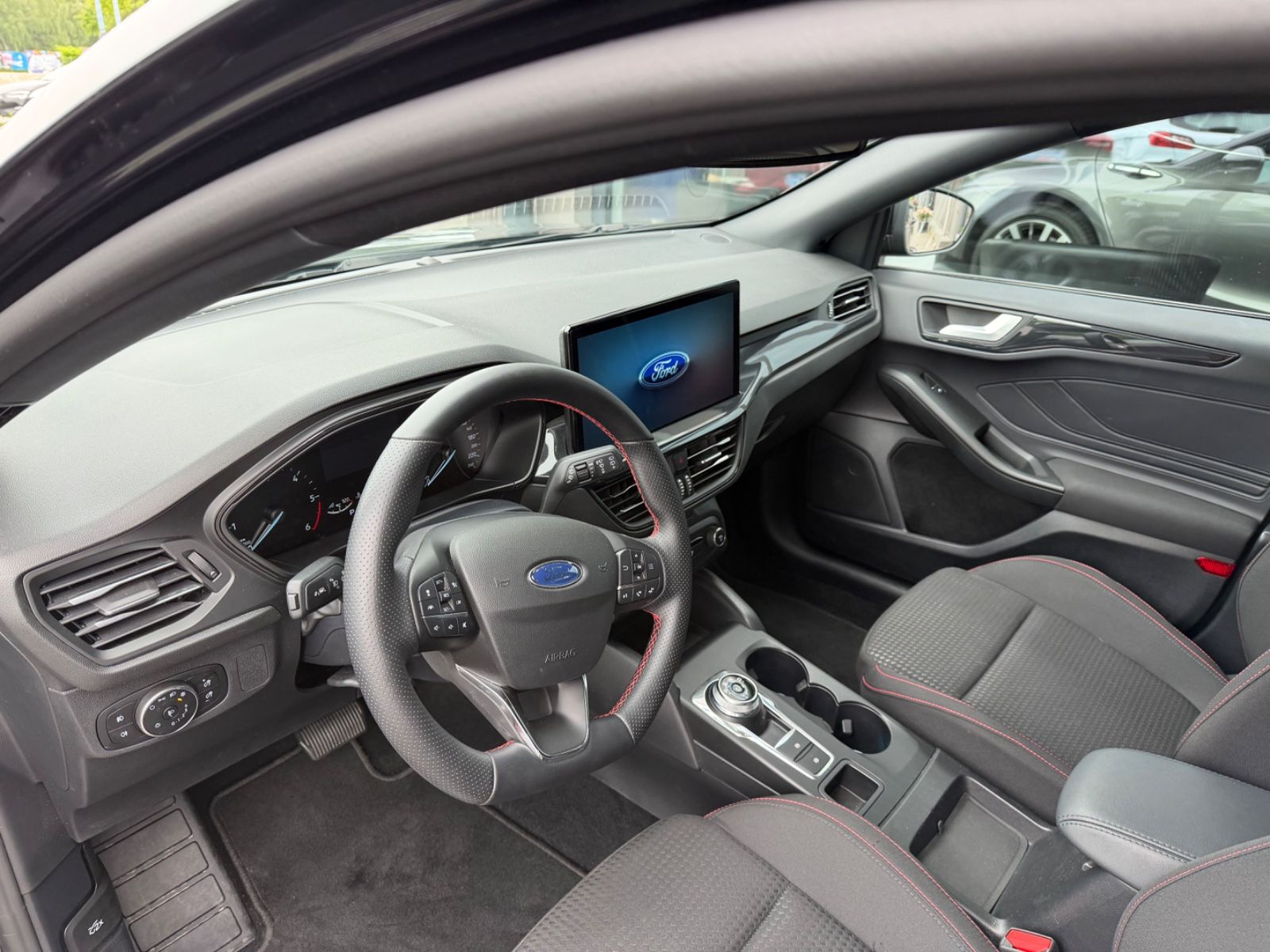 Ford Focus Turnier 1.5TDCI ST-Line AUTOMATIK*ACC*NAVI
