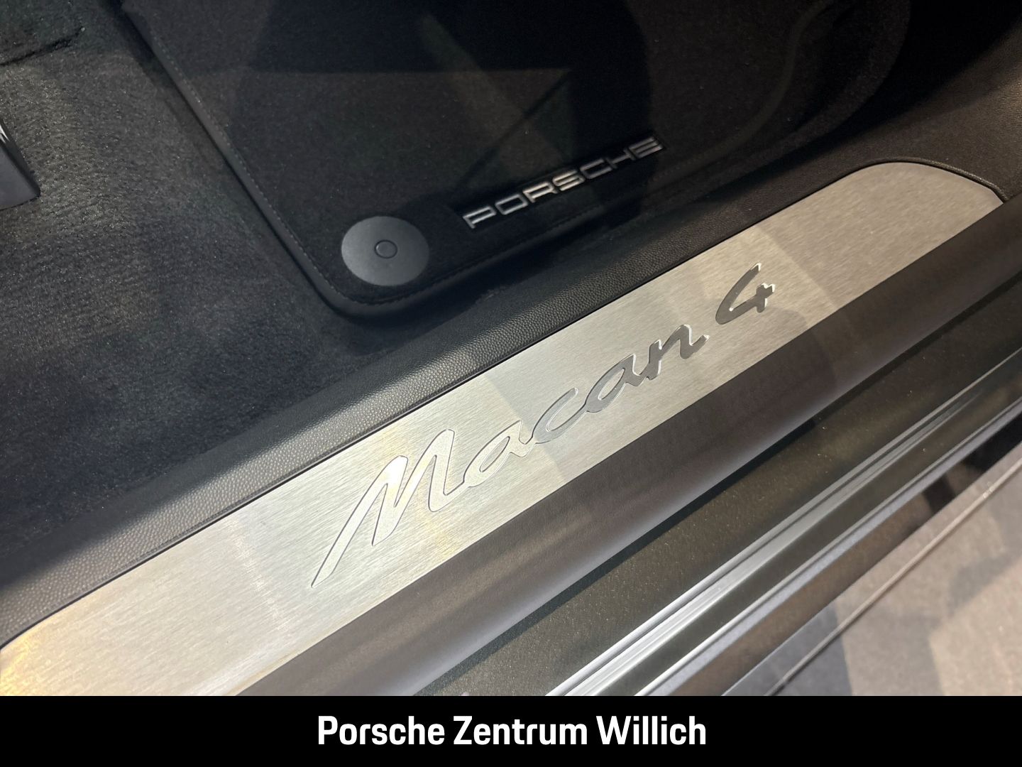 Porsche Macan 4 Surround-View InnoDrive LED-Matrix BOSE