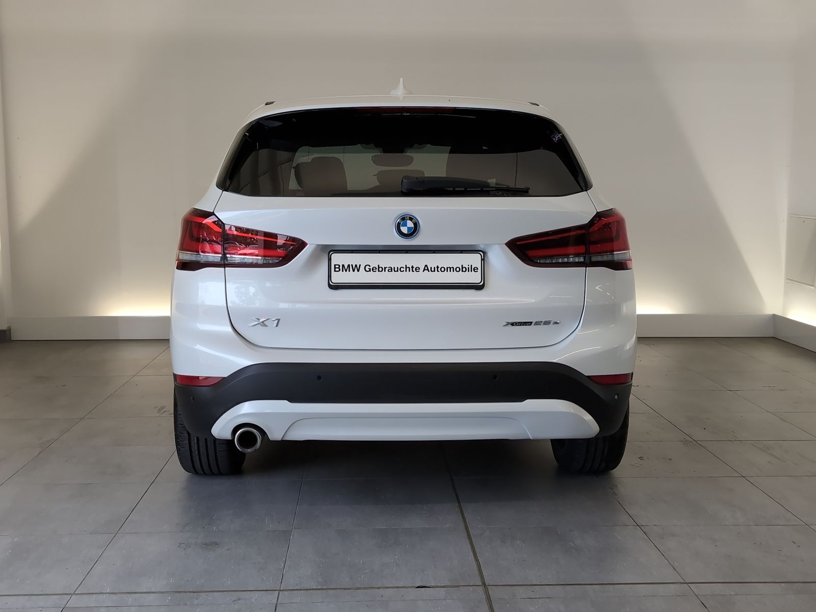BMW X1 xDrive25e Advantage - Samsaru's Car Outlet