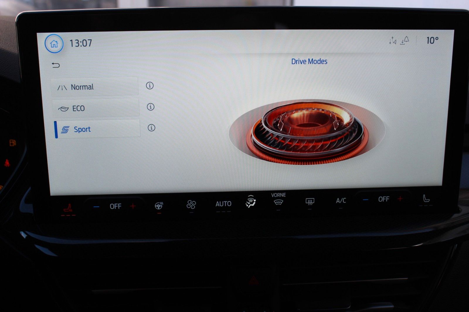 Ford Focus Turnier ST-Line X+AUTOMATIK+ACC+TW+LED