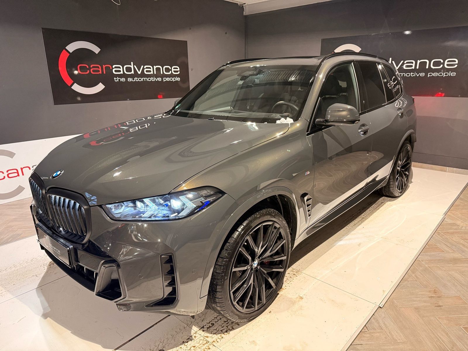 BMW X5 xDrive40d M Sport Pro *Full Option*