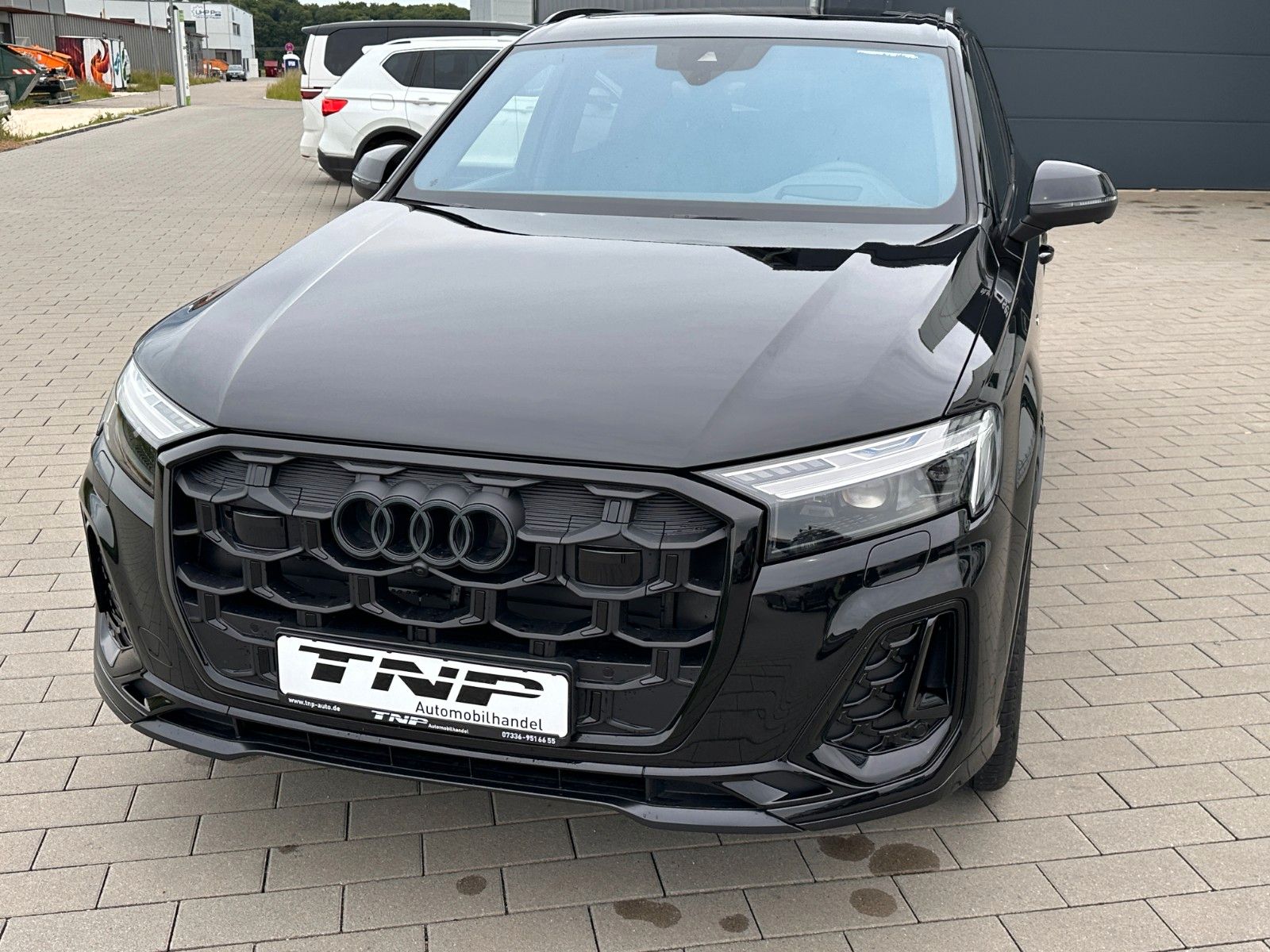 Audi Q7 50 TDI S line +AHK+STANDHEIZUNG+PANO+B&O
