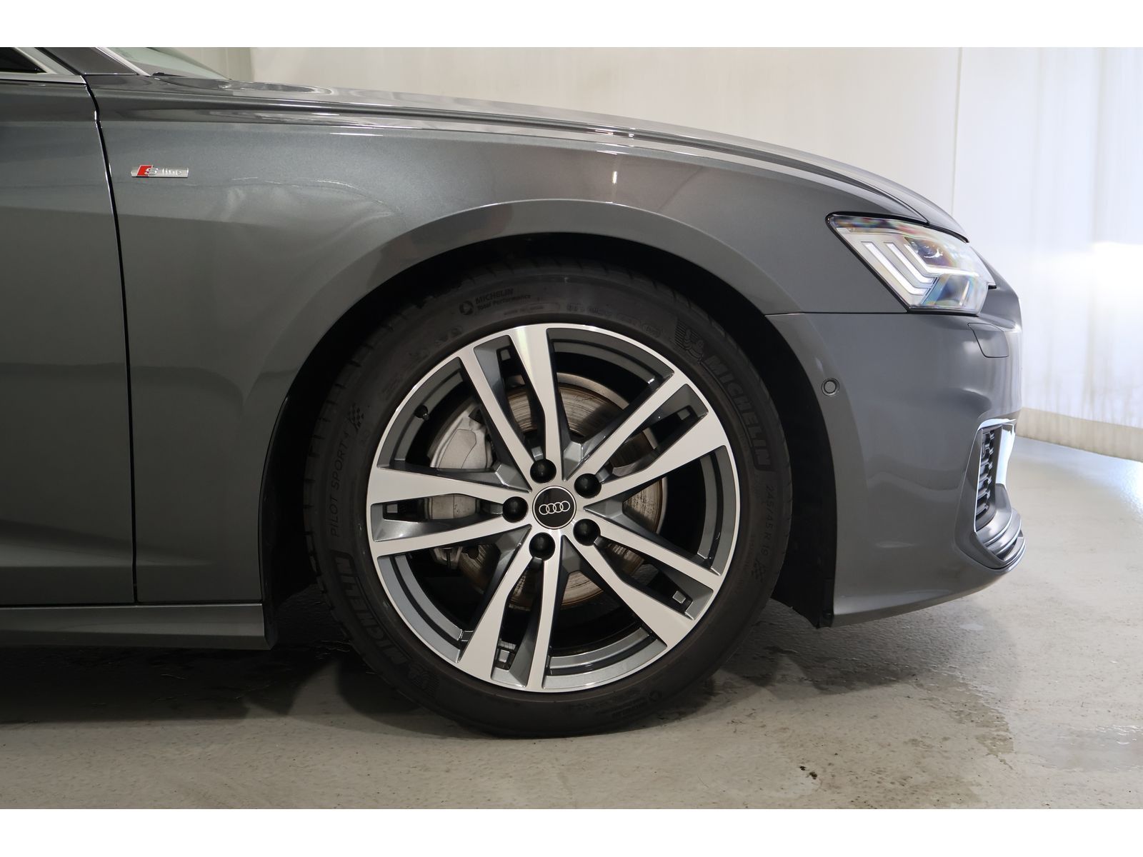 Audi A6 Avant 45 TDI quattro sport S-Line LED*PDC*R-K