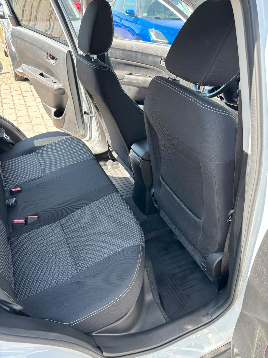 Suzuki Vitara 1.4 Mild-Hybrid 4x4 - Samsaru's Car Outlet