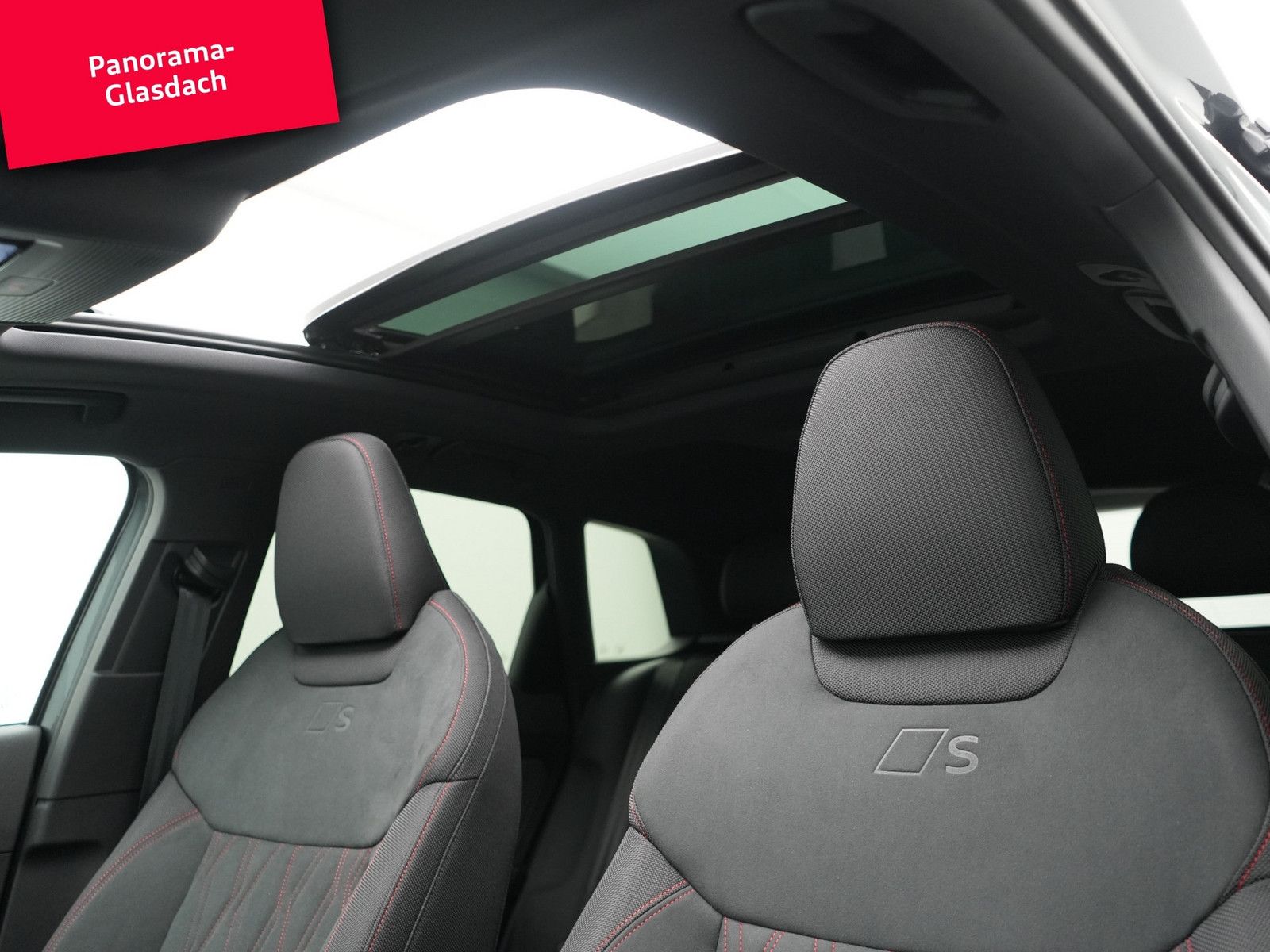Audi Q3 S tronic S line MATRIX AHK PANO HUD SONOS NAV