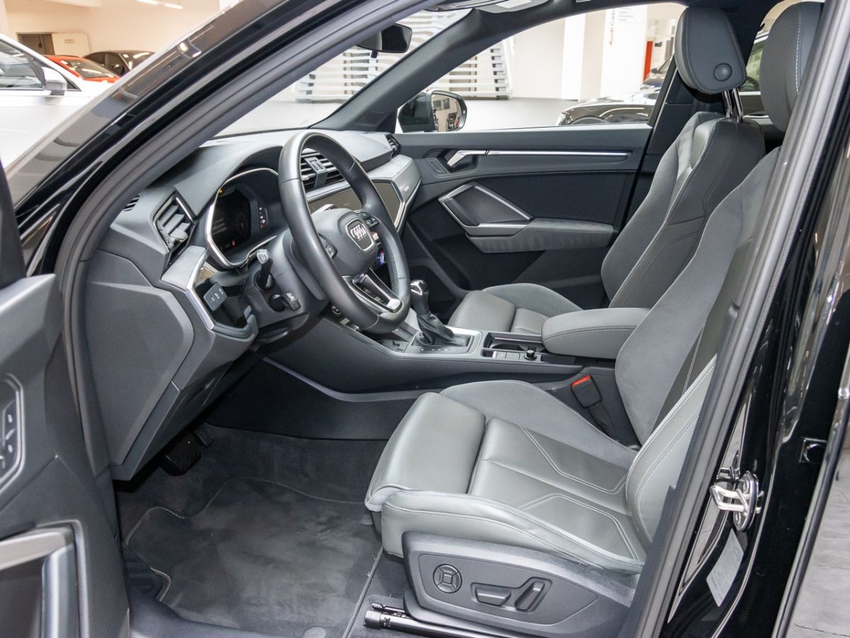 Audi Q3 35 TDI quattro S tronic - Samsaru's Car Outlet