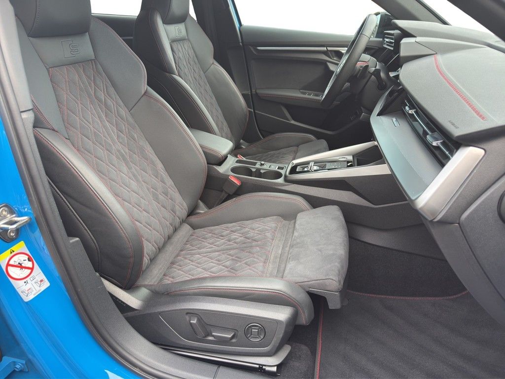 Audi A3 Sportback 45 TFSI e  S tronic S line B&O*MATR