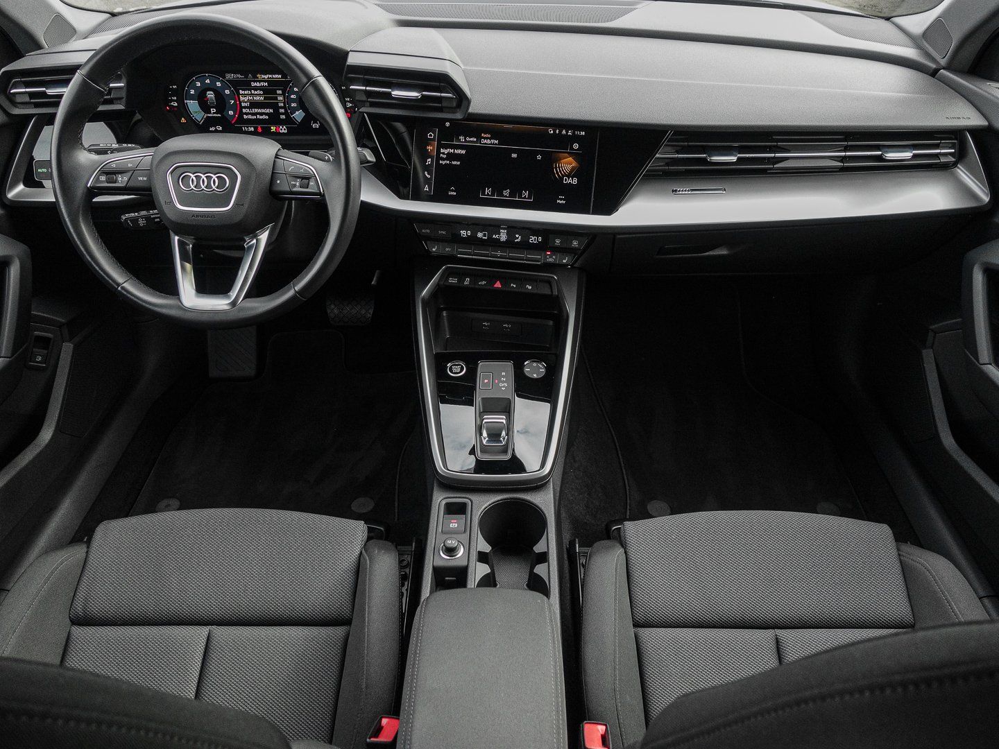 Audi A3 Sportback 40 TFSI e S tronic Klimaautomatik S