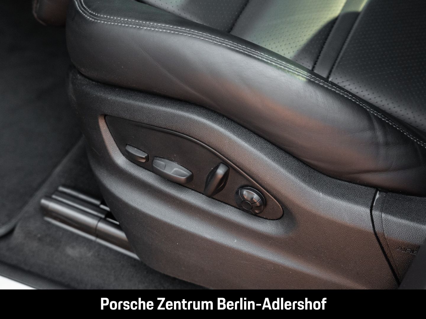 Porsche Cayenne S E-Hybrid BOSE Luftfederung Panorama