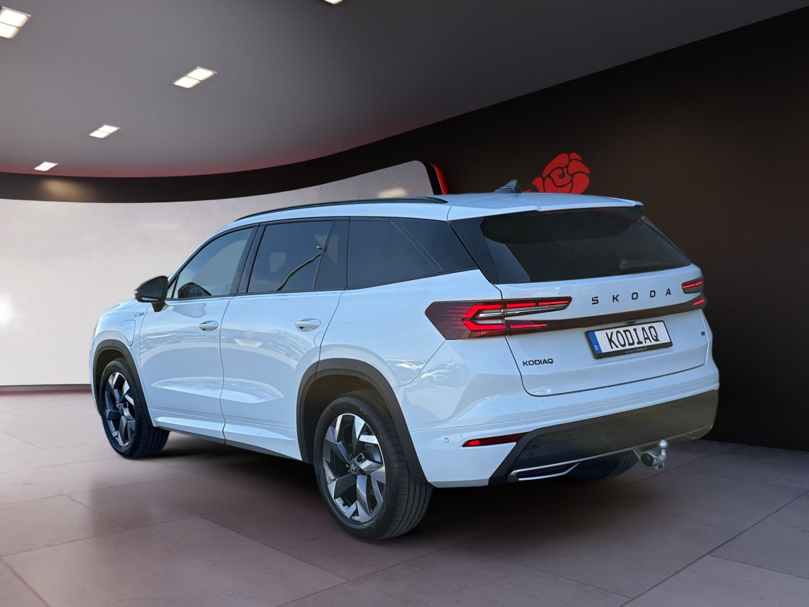 Skoda KODIAQ IV SPORTLINE 1,5TSI DSG NAVI LED AHK