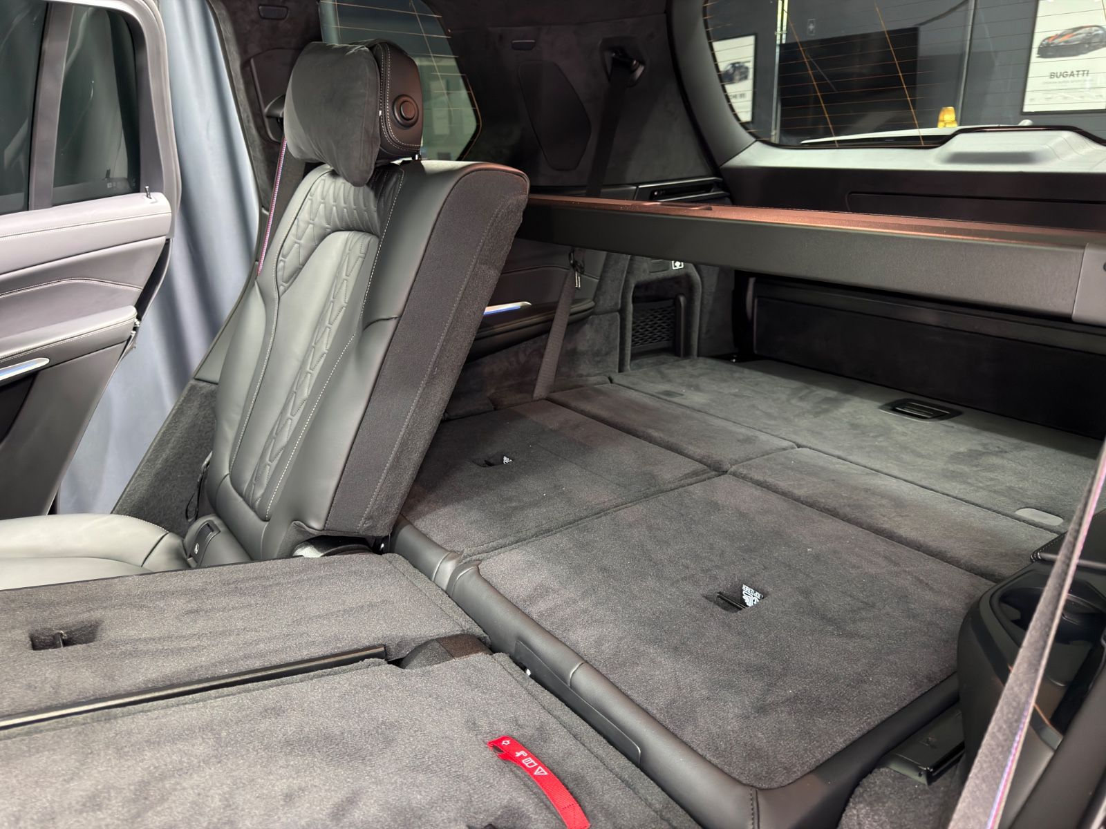 BMW X7 xDrive 40d M SPORT PRO|LUFT|PANO|7-SITZER|AHK