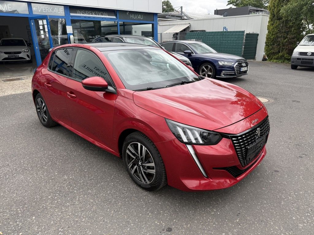 Peugeot 208 1.2 PureTech Allure - Samsaru's Car Outlet