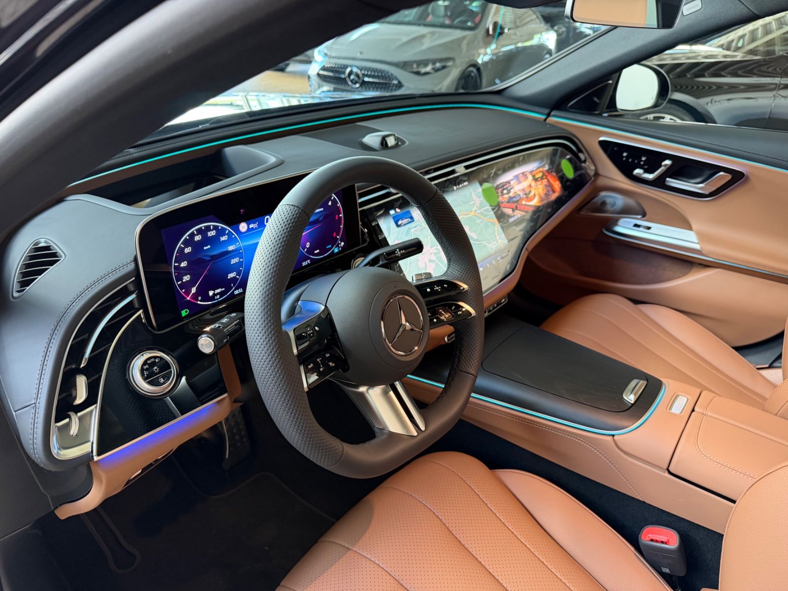 Mercedes-Benz E 220 d 4Matic  AMG PremiumPlus/Superscreen/21"
