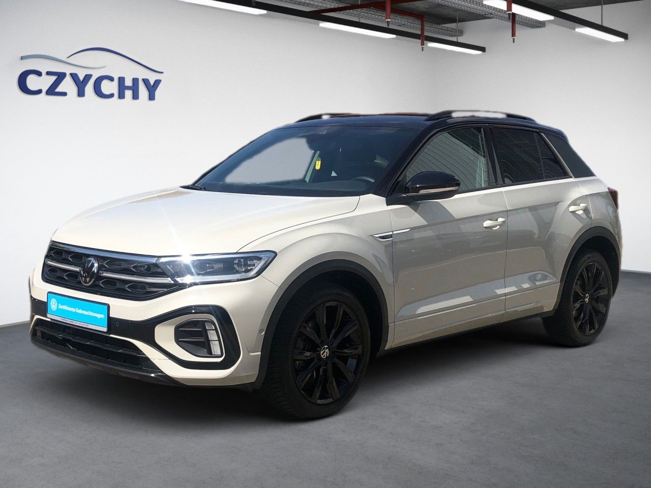 Volkswagen T-Roc 2.0 l TDI DSG R-Line+ - Samsaru's Car Outlet