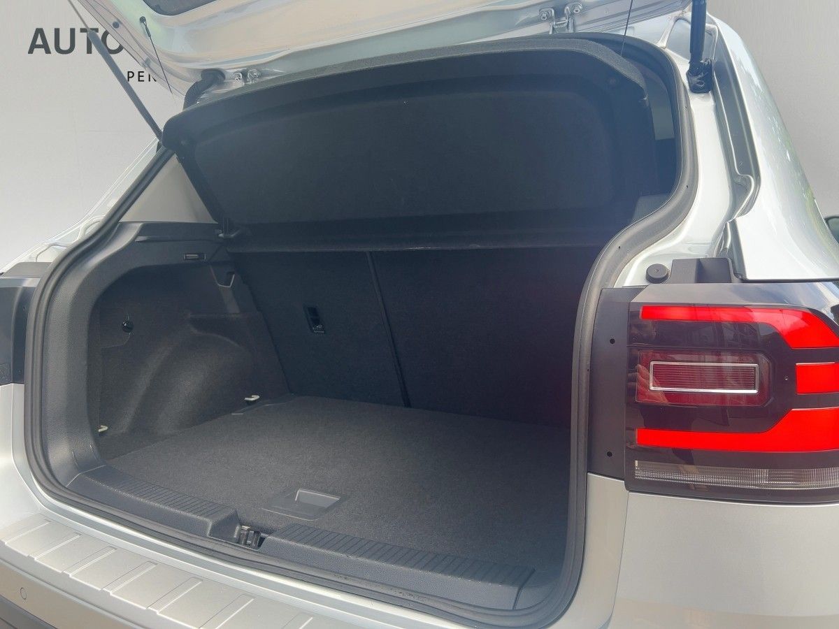 Volkswagen T-CROSS 1.0 Life - Samsaru's Car Outlet