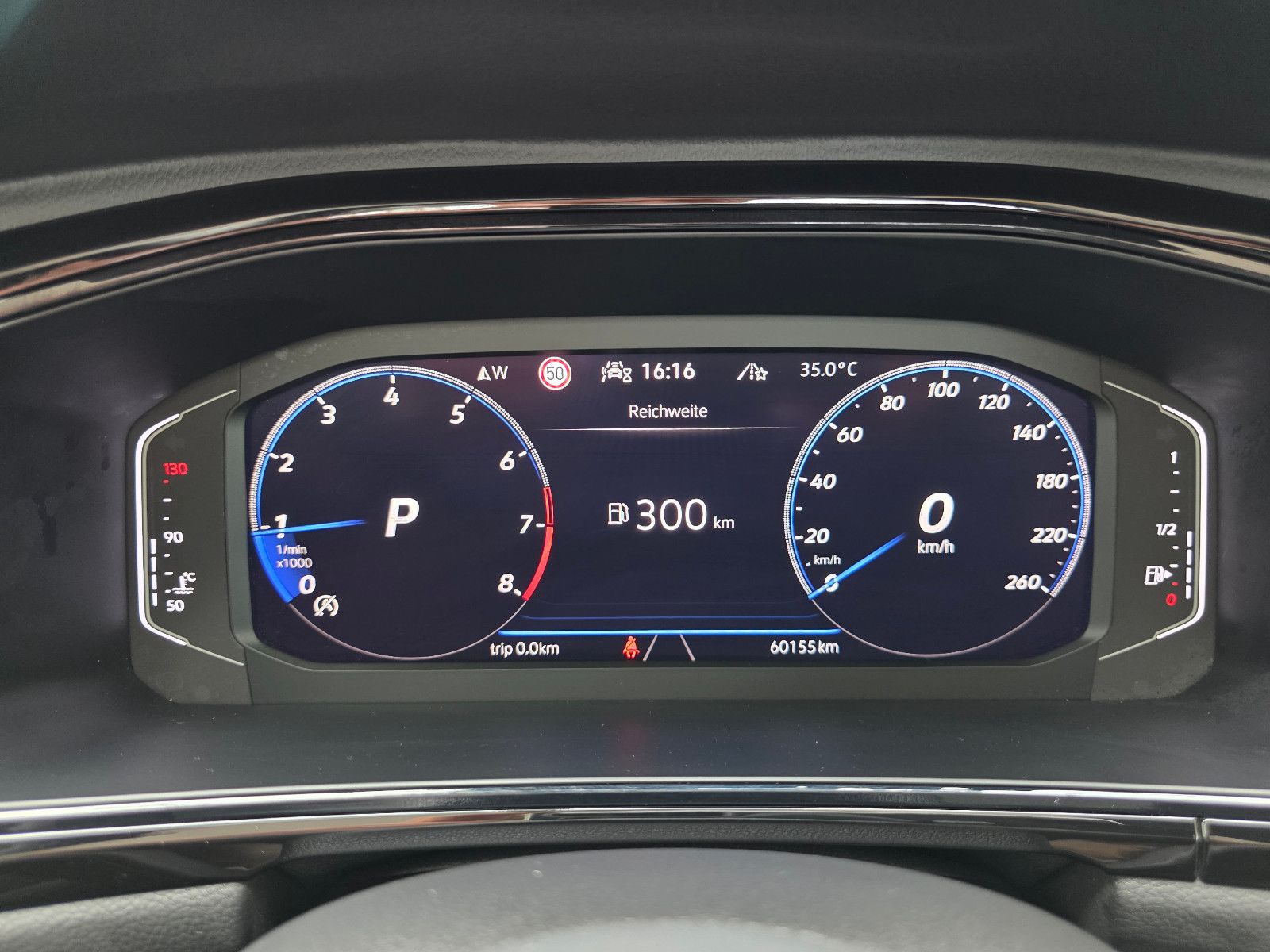 Volkswagen T-Roc R-Line Black - Samsaru's Car Outlet