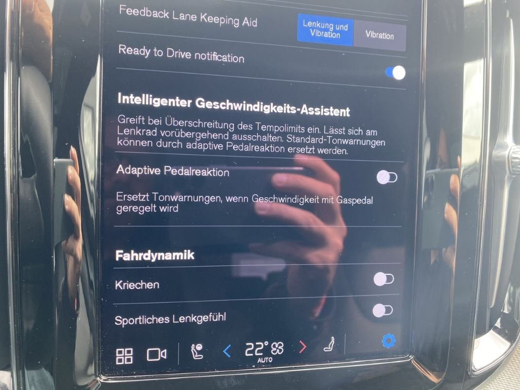 Volvo XC60 Ultra Black Edition Recharge Plug-In Hybrid