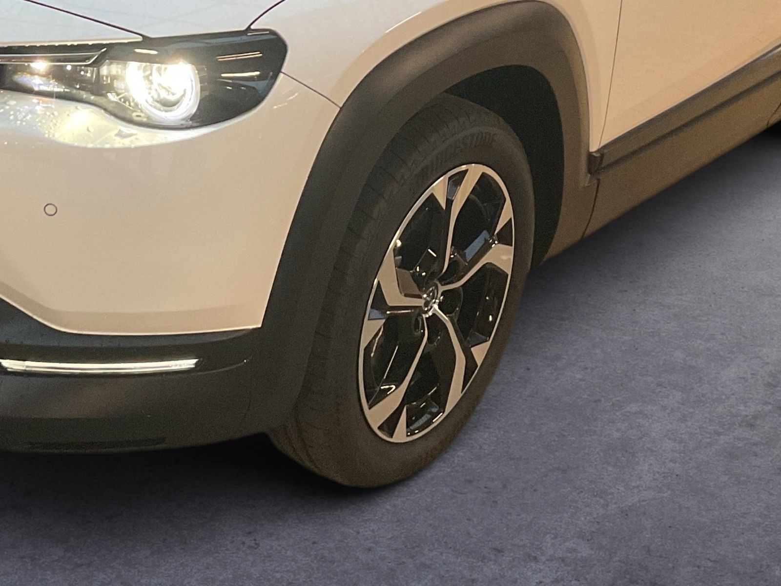 Mazda MX-30 Makoto R-EV PHEV  Premium, GSD