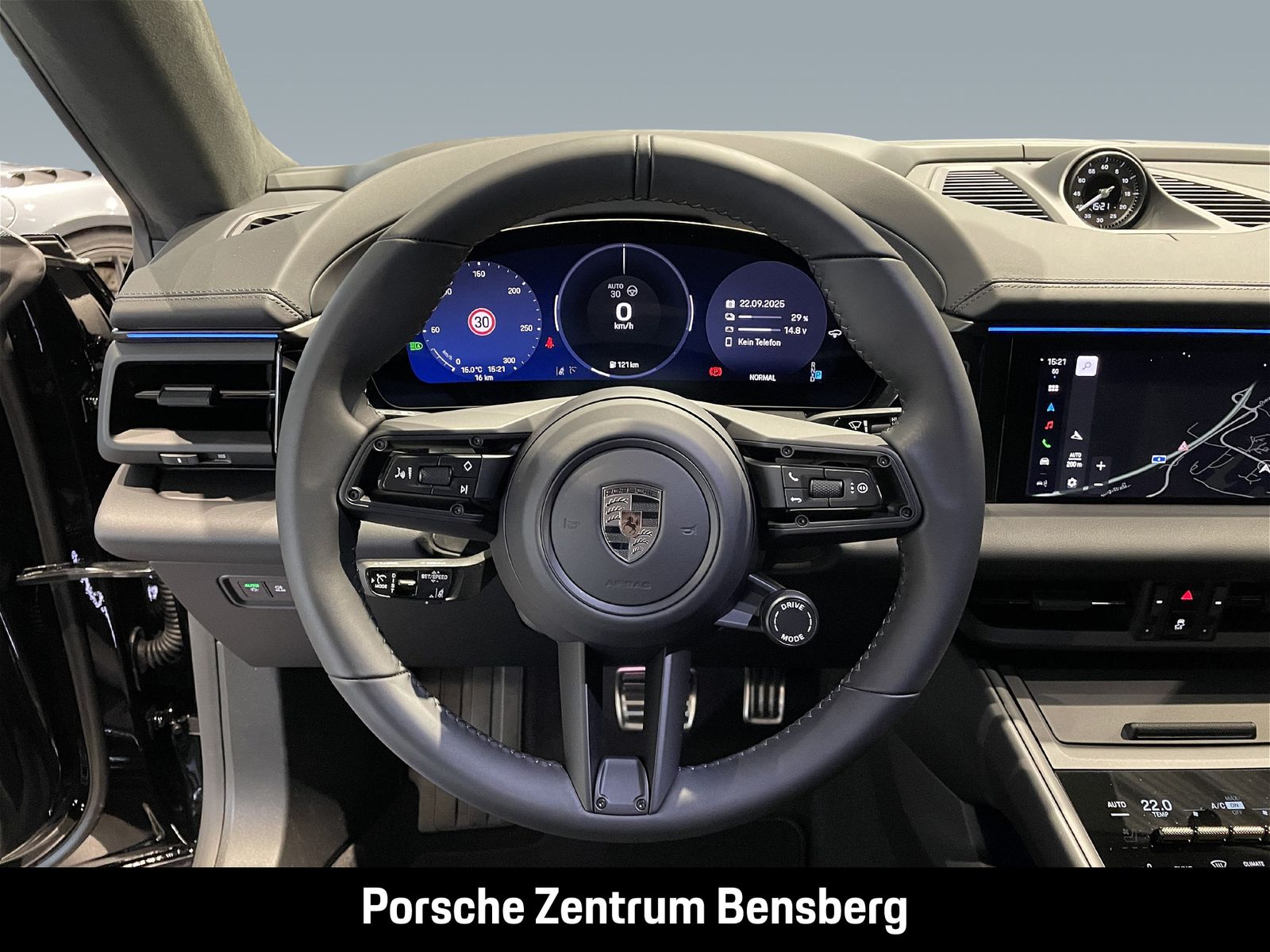 Porsche Macan Turbo Electric