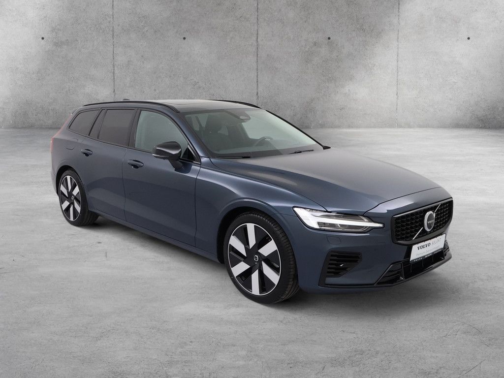 Volvo V60 T8 Ultra Dark Plug-In Hybrid AWD PANO 360°