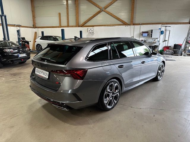 Skoda Octavia Combi RS - Samsaru's Car Outlet