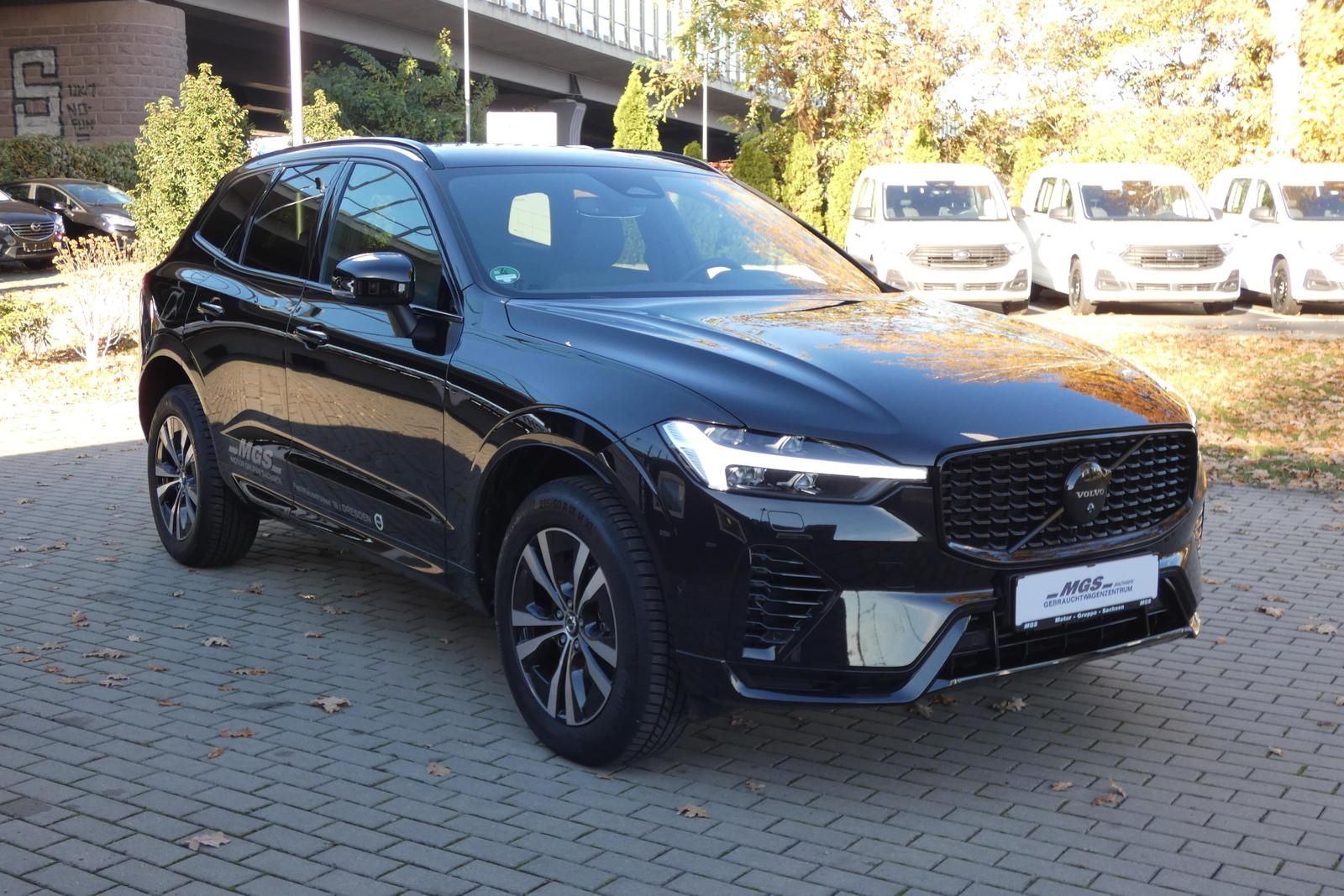 Volvo XC60 Ultra Black Edition Recharge Plug-In Hybrid