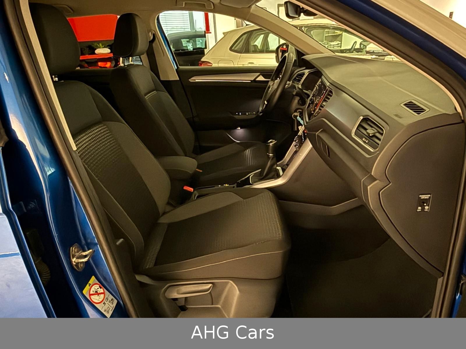 Volkswagen T-Roc Style Active 1.0TSI - Samsaru's Car Outlet