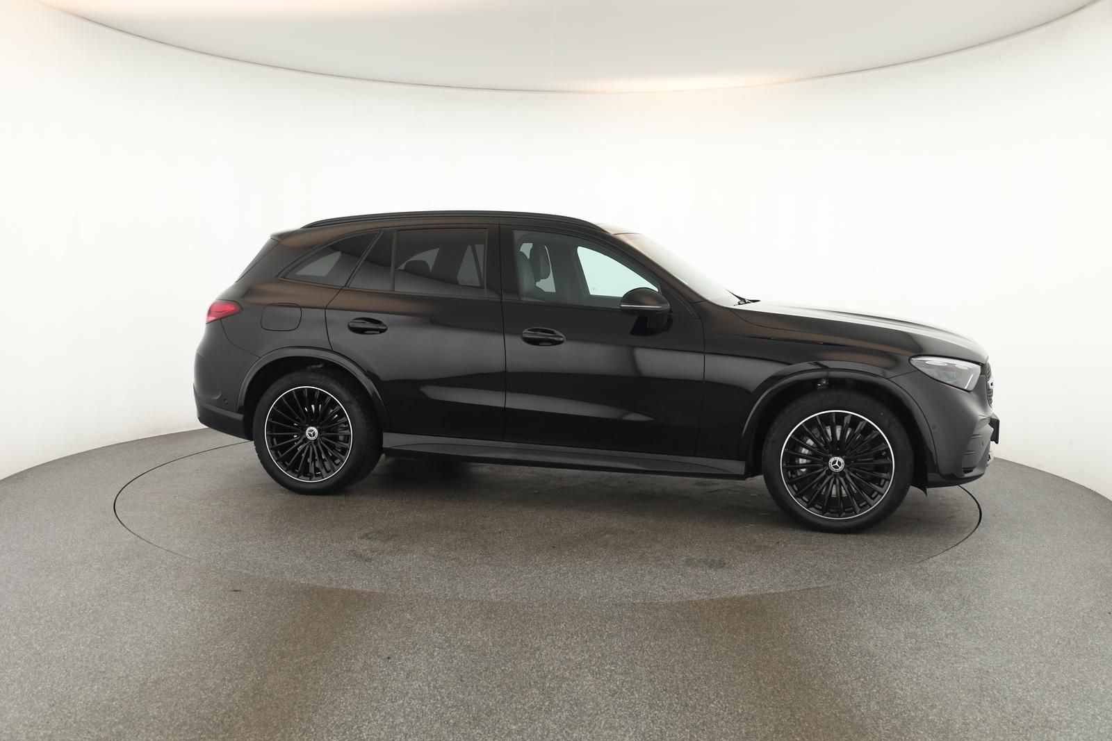 Mercedes-Benz GLC 300 d 4M AMG Advanced Night DIGITAL Pano AHK