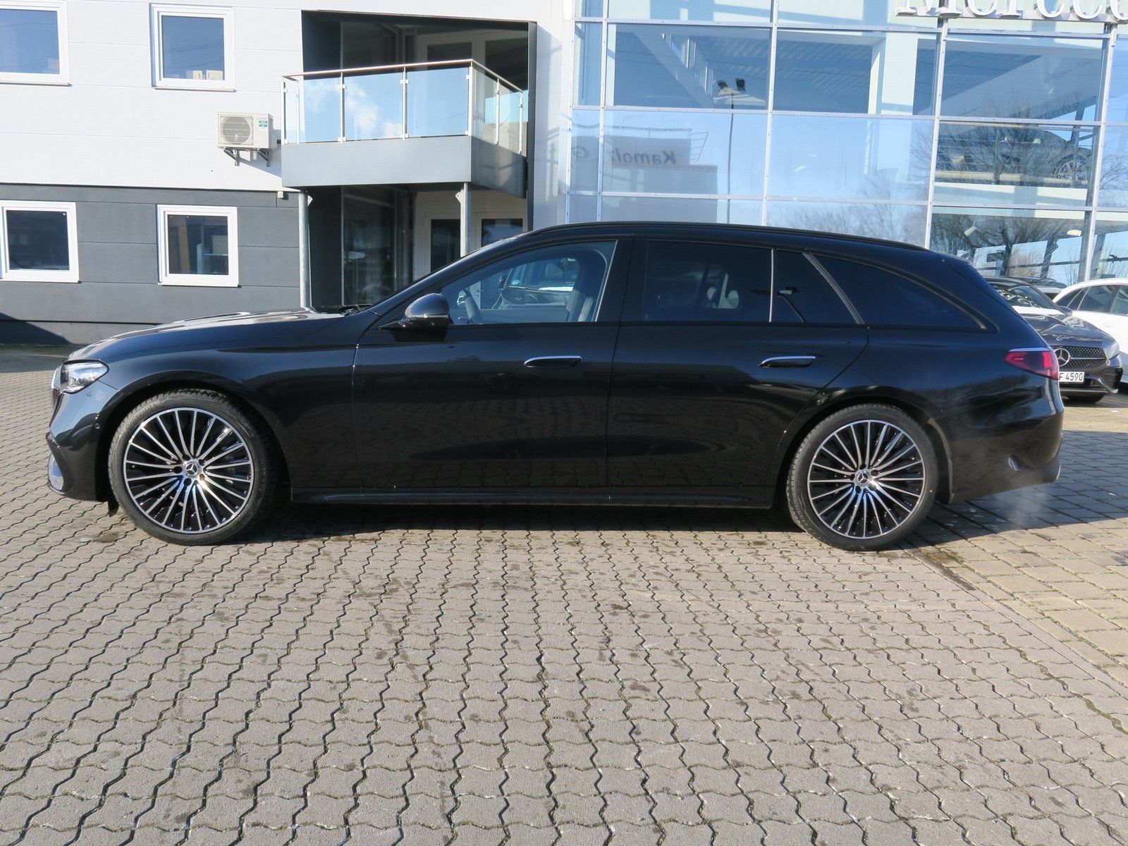 Mercedes-Benz E 450 d 4M T-Modell AMG Night AHK Panoramadach