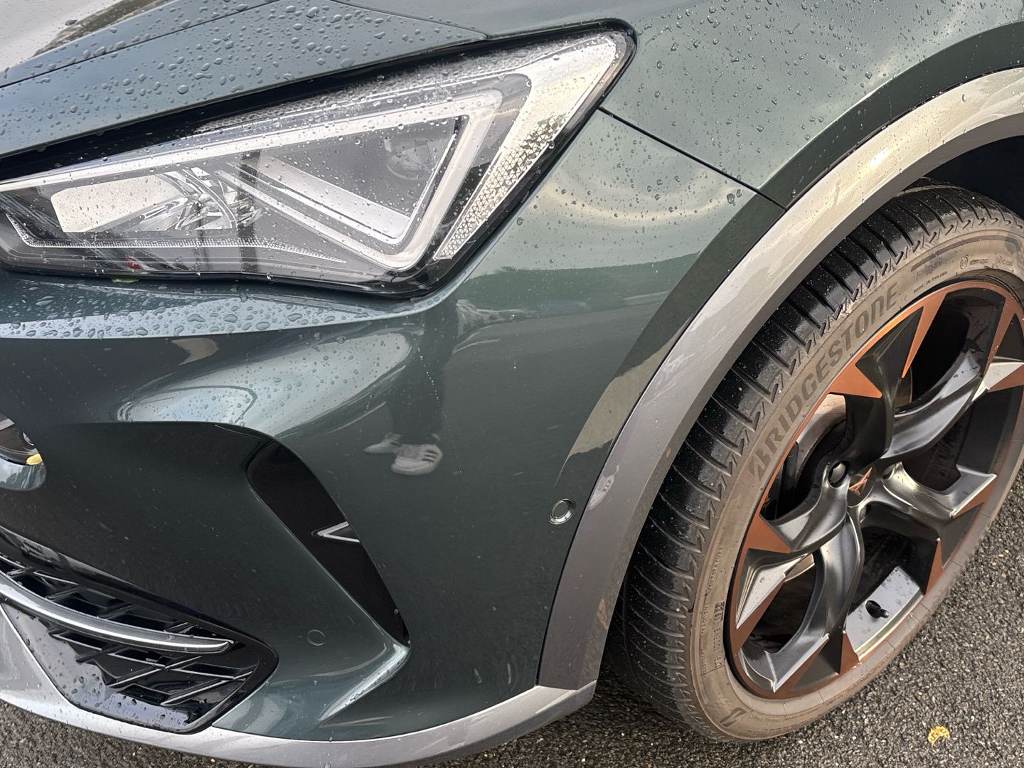 Cupra Formentor 2.0 TSI CarPlay LED AHK Digi-Cockpit