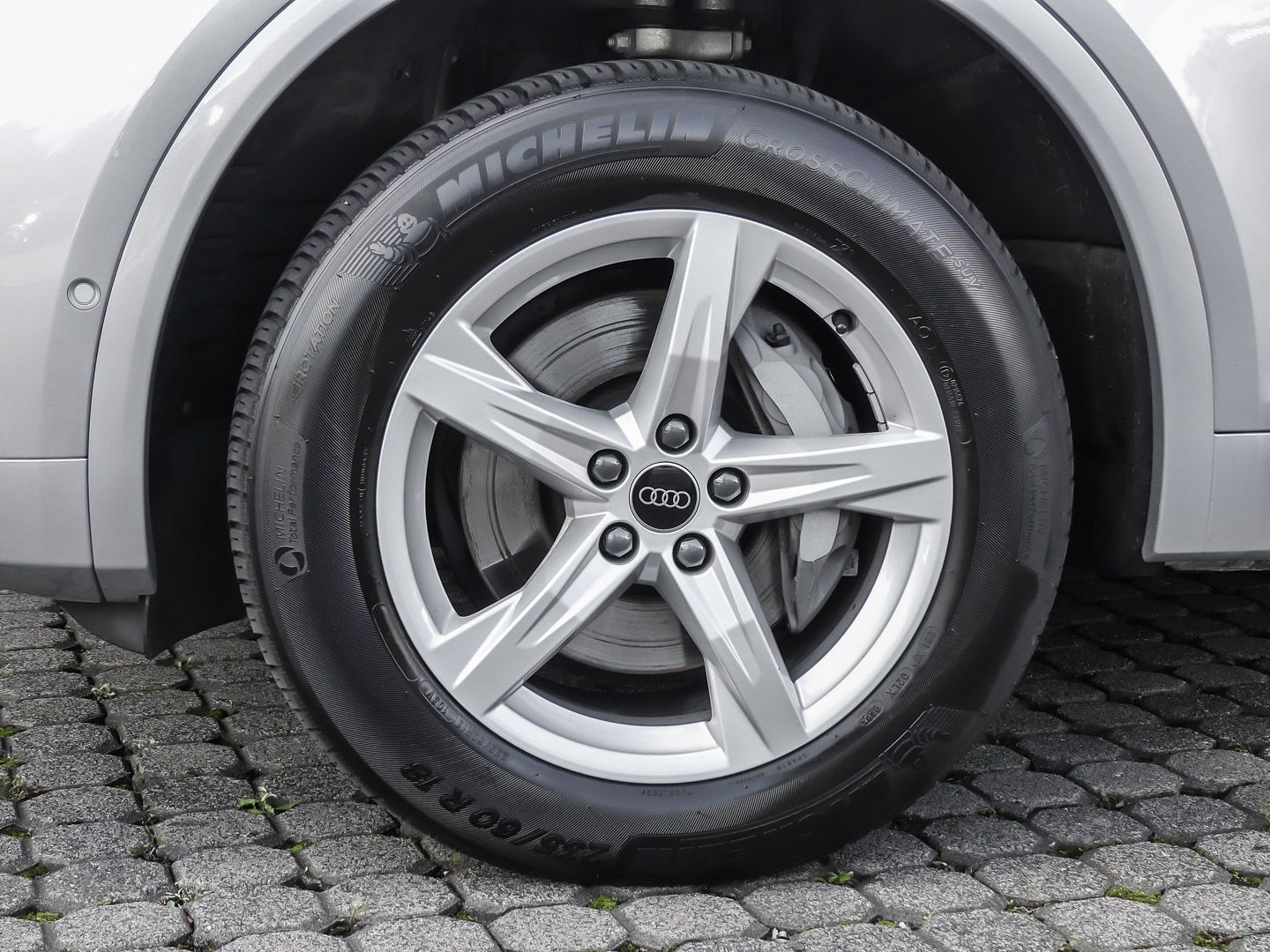 Audi Q5 S line 50 TDI quattro - Samsaru's Car Outlet