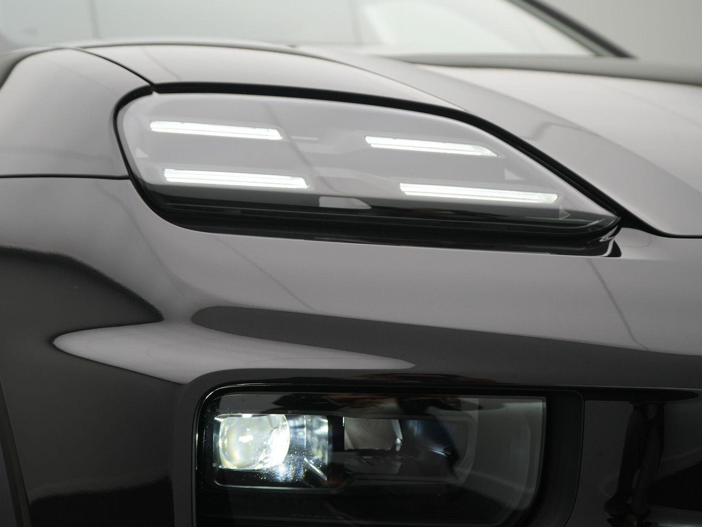 Porsche Macan 4