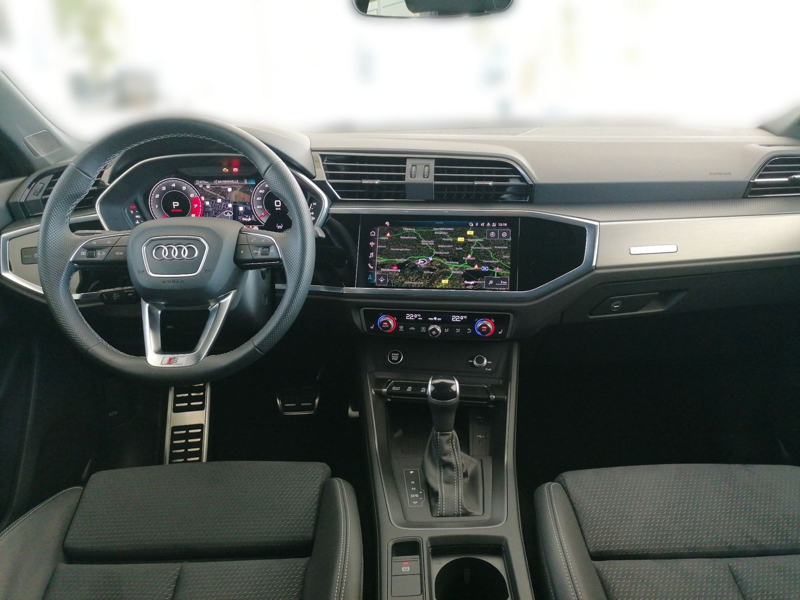 Audi Q3 Sportback S-Line quattro 40 TFSI - Samsaru's Car Outlet