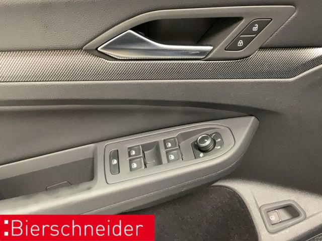 Volkswagen Golf 8 1.5 TSI DSG GTE Black AHK MATRIX PANO HuD