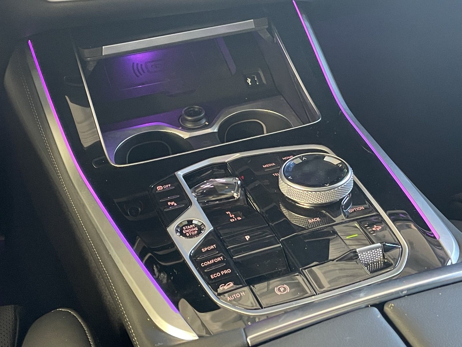 BMW X5 M60i xDr PRO AHK/SHZ/MASS/LUFT/INT/SkyLou/hk