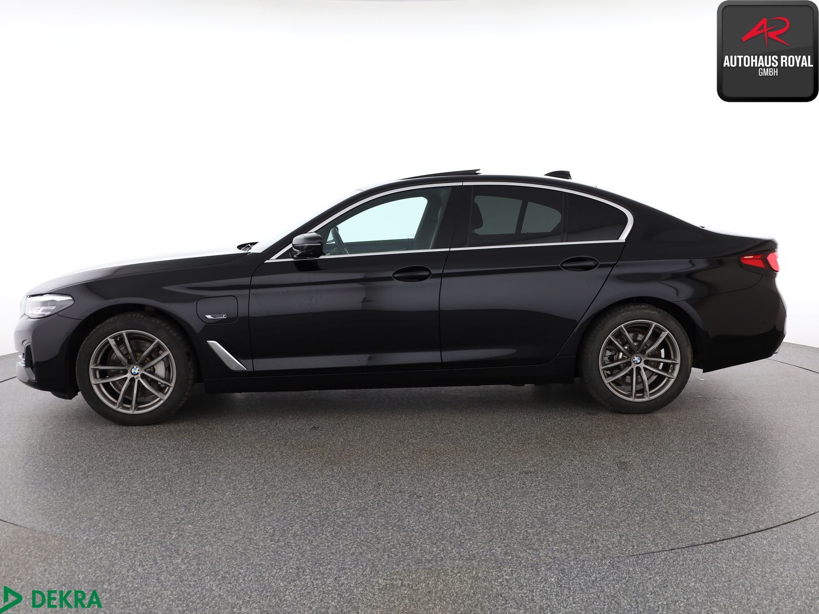 BMW 530 e xDrive 360GRAD,KEYLESS,MEMORY,AMBIENTE,1.H