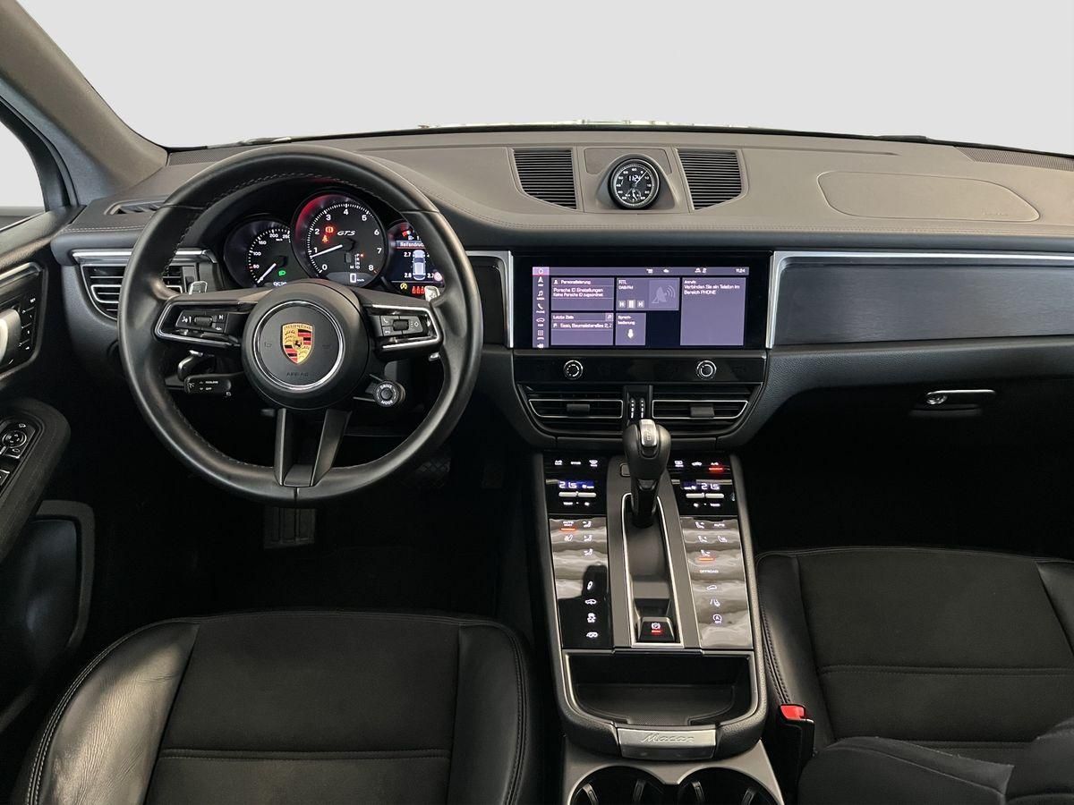 Porsche GTS V6 TURBO - Samsaru's Car Outlet