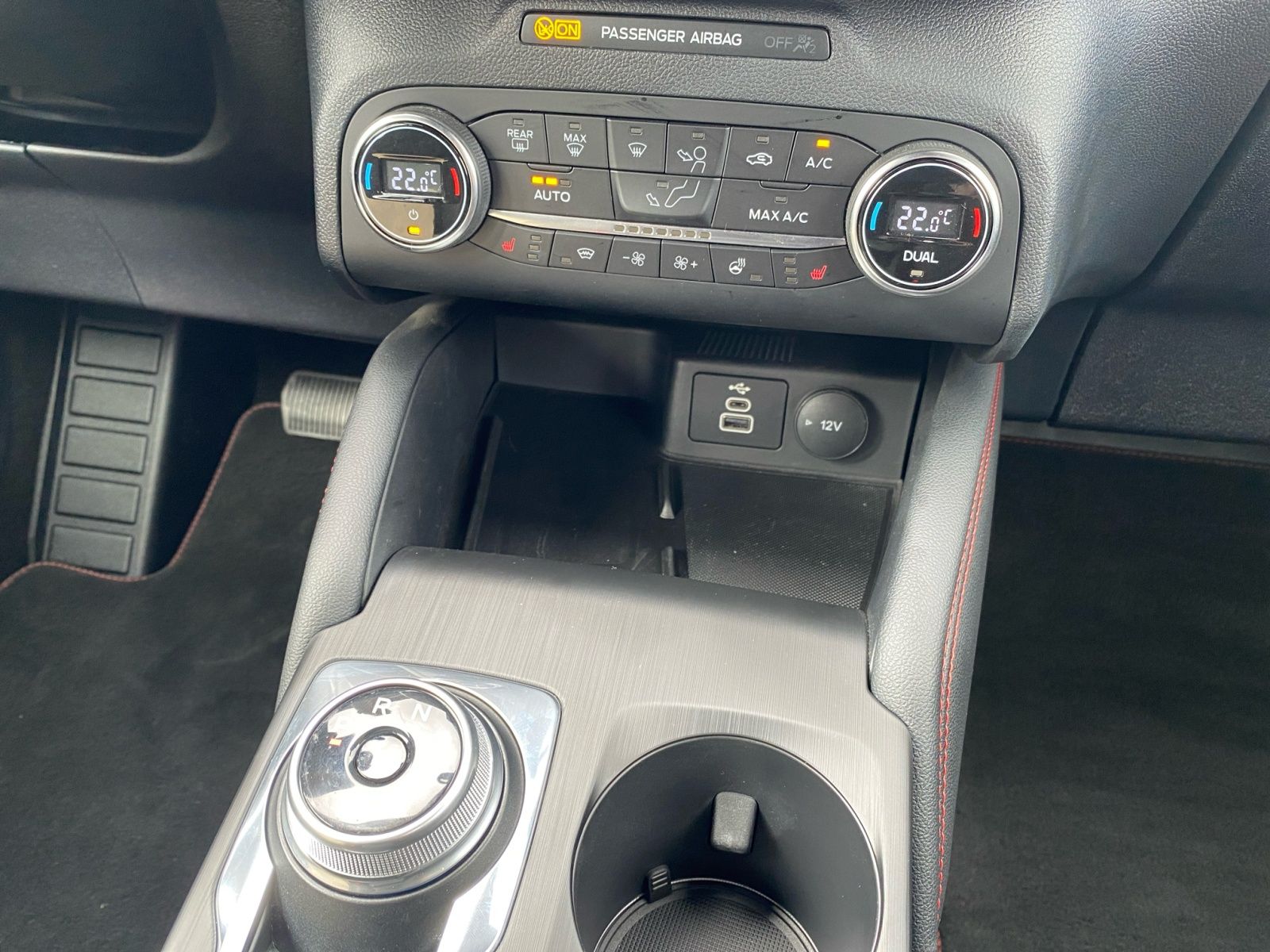 Ford Kuga ST-Line X 2.0 EcoBlue - Samsaru's Car Outlet