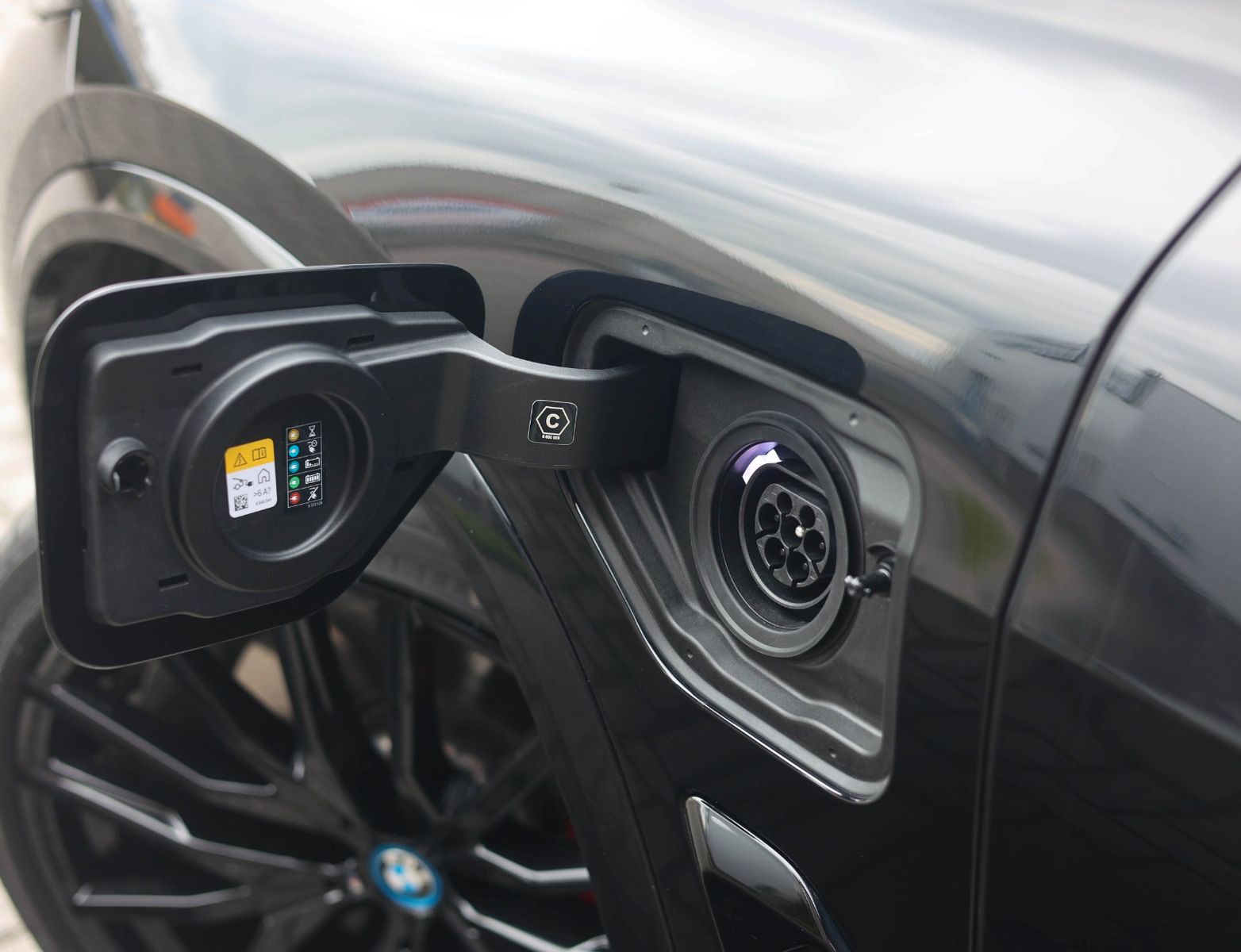 BMW X5 50e xDrive *Volleder*AHK*Pano*Massage*