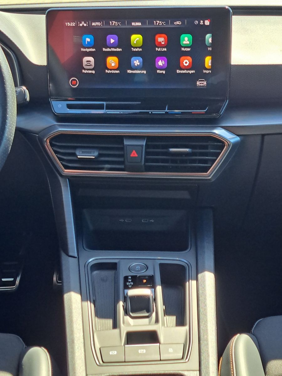 Cupra Leon SP VZ 2.0TSI 310PS DSG 4x4 - Samsaru's Car Outlet