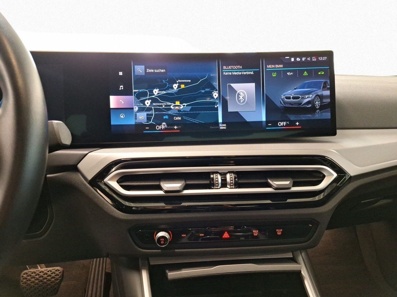 BMW 320d xDrive Limousine - Samsaru's Car Outlet