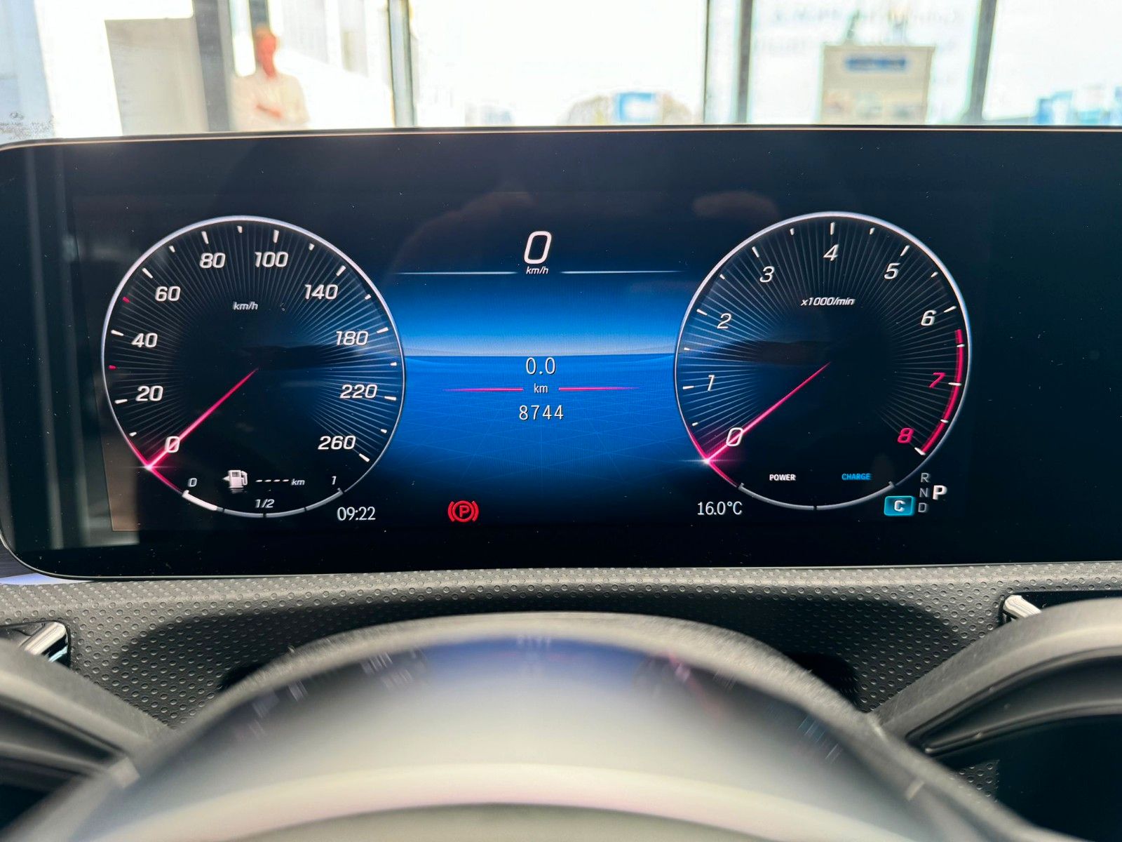 Mercedes-Benz A200 Progressive Advanced Plus - Samsaru's Car Outlet