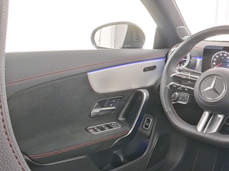 Mercedes-Benz CLA 250 4M Coupé AMG - Samsaru's Car Outlet