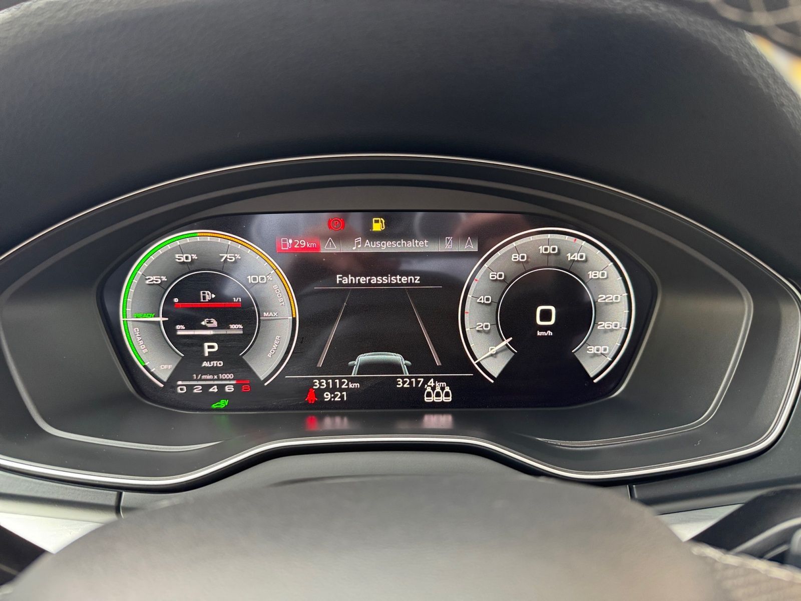 Audi Q5 S line 55TFSIe qu - Samsaru's Car Outlet