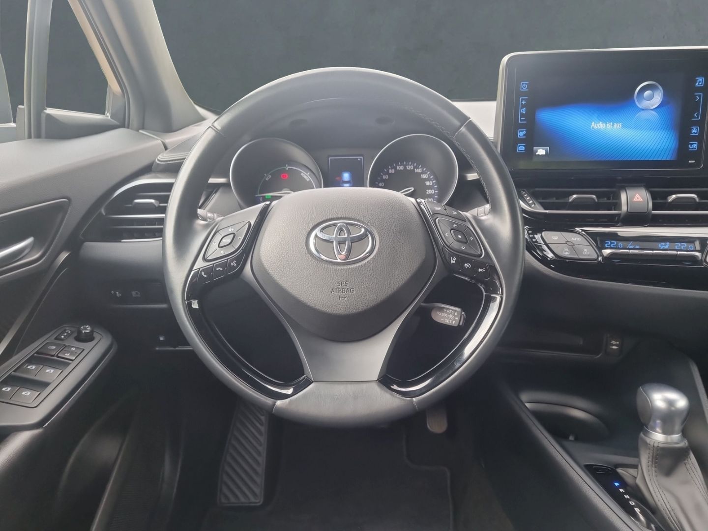 Toyota C-HR Hybrid Business Edition - Samsaru's Car Outlet