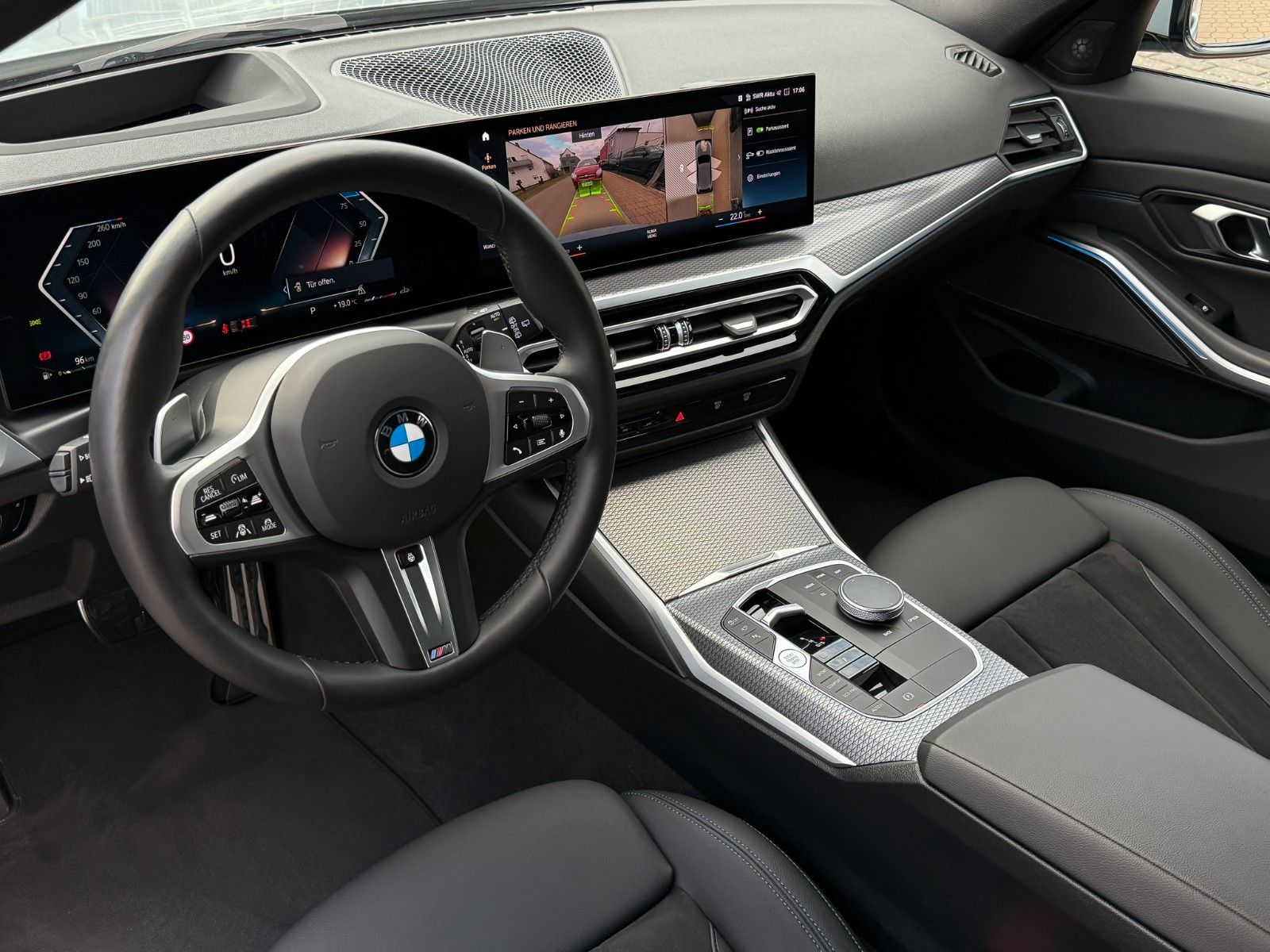 BMW 320d xD M Sport 19" AHK HuD h/k ACC StHzg memory